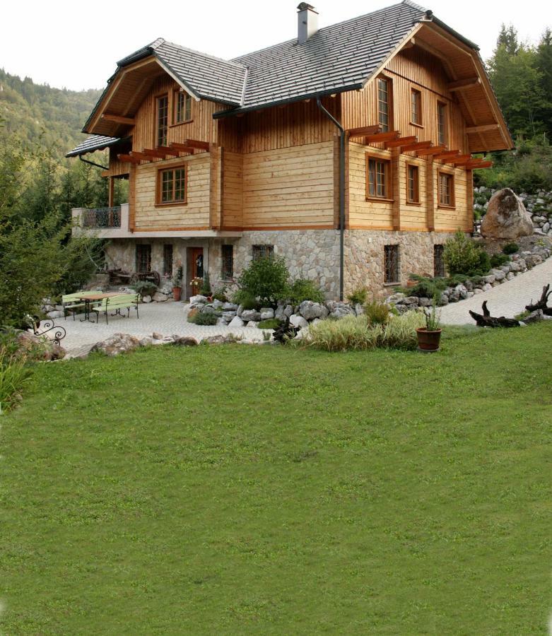 Apartment Pod Skalco Jesenice Exteriér fotografie